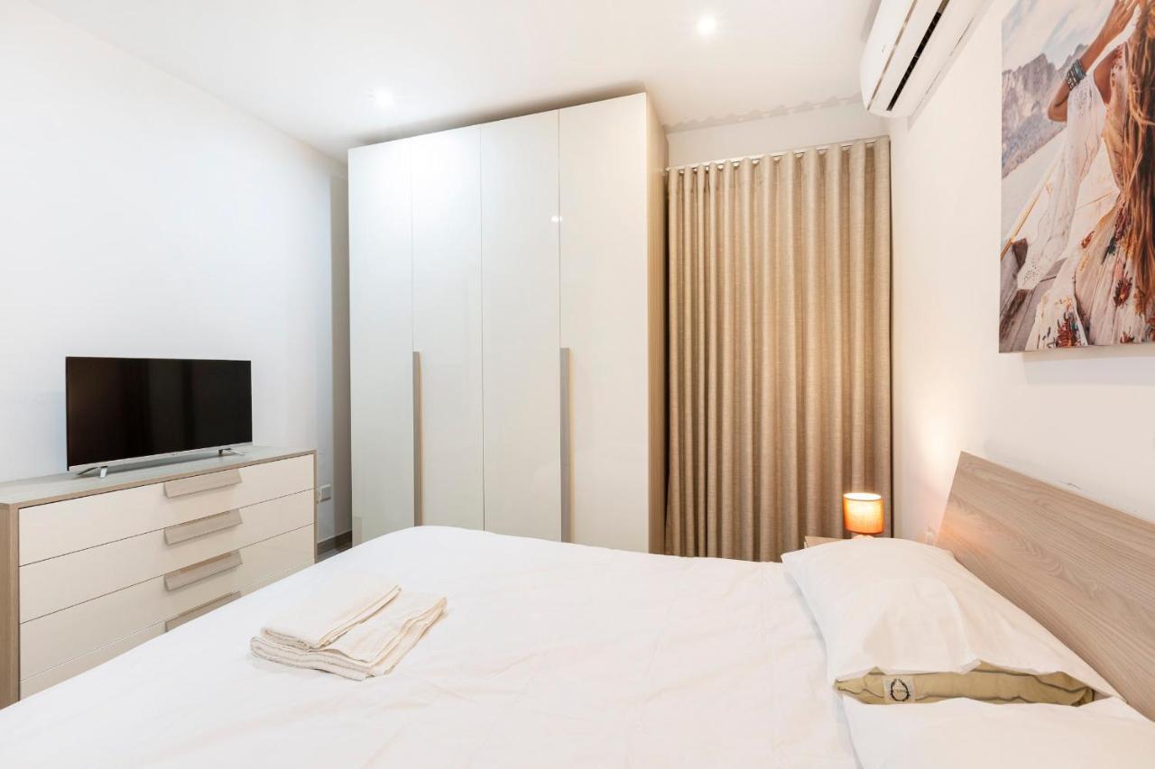 סיינט פול ביי Golden Flat In San Pawl-Hosted By Sweetstay מראה חיצוני תמונה